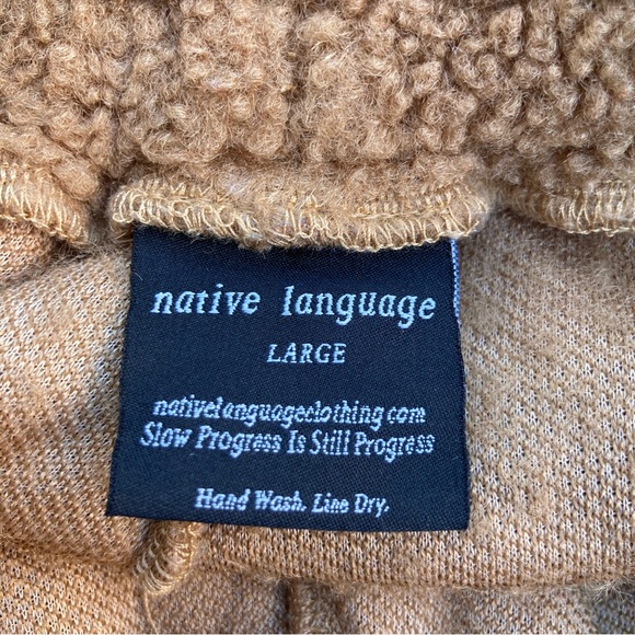 🐲💙 Native Language Sherpa Short - Picture 2 of 8